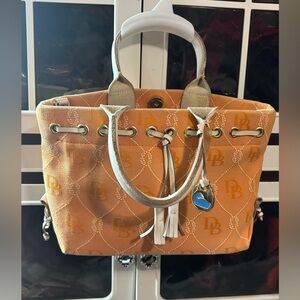 Vintage Dooney $ Bourke handbag